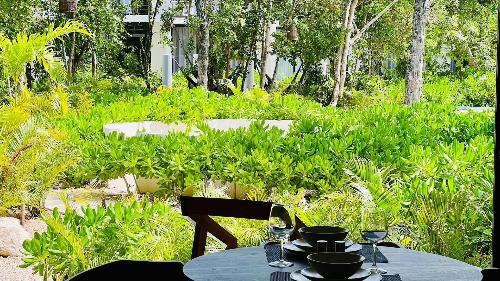 601 Seremonia Selva Private Pool New Apartment King Bed Wifi Tulum Mexico