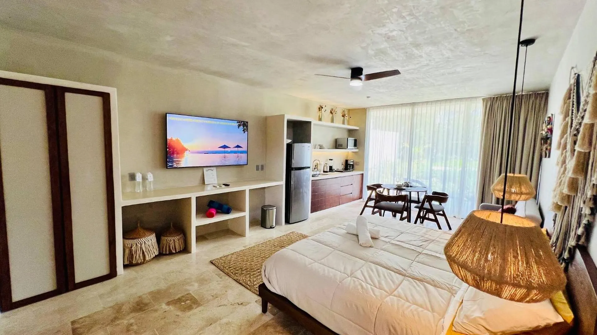 601 Seremonia Selva Private Pool New Apartment King Bed Wifi Tulum Mexico