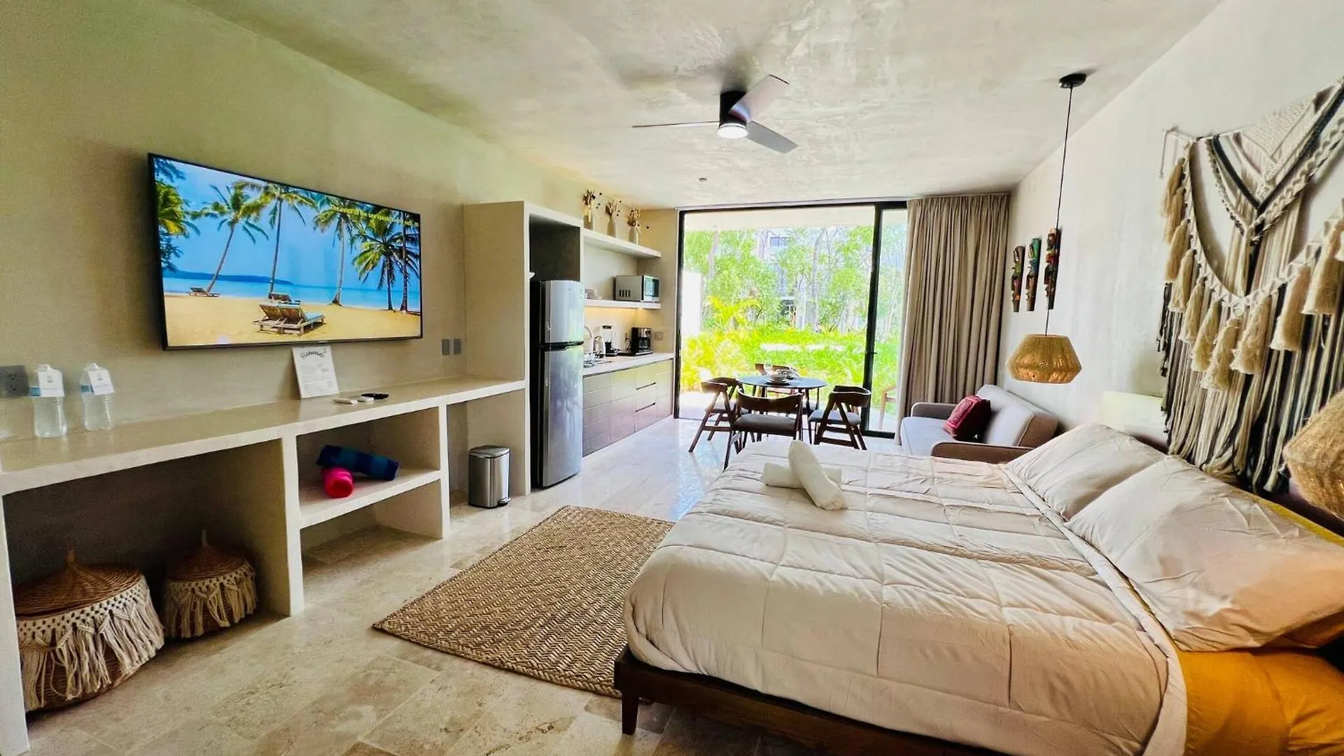 601 Seremonia Selva Private Pool New Apartment King Bed Wifi Tulum 0*,  Mexico